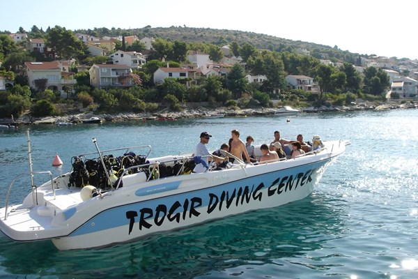 Trogir diving center - Boat